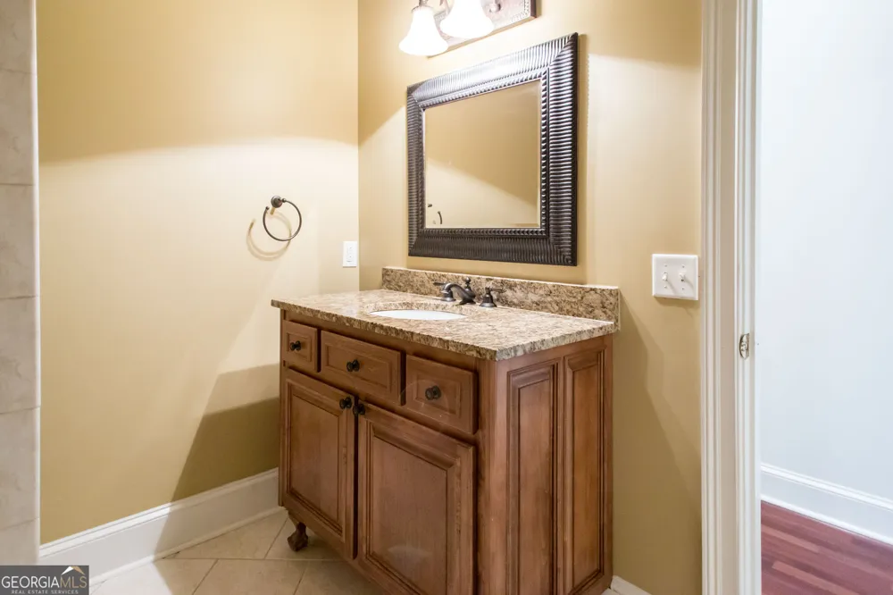 1473 N River Oaks DR Blackshear, GA 31516