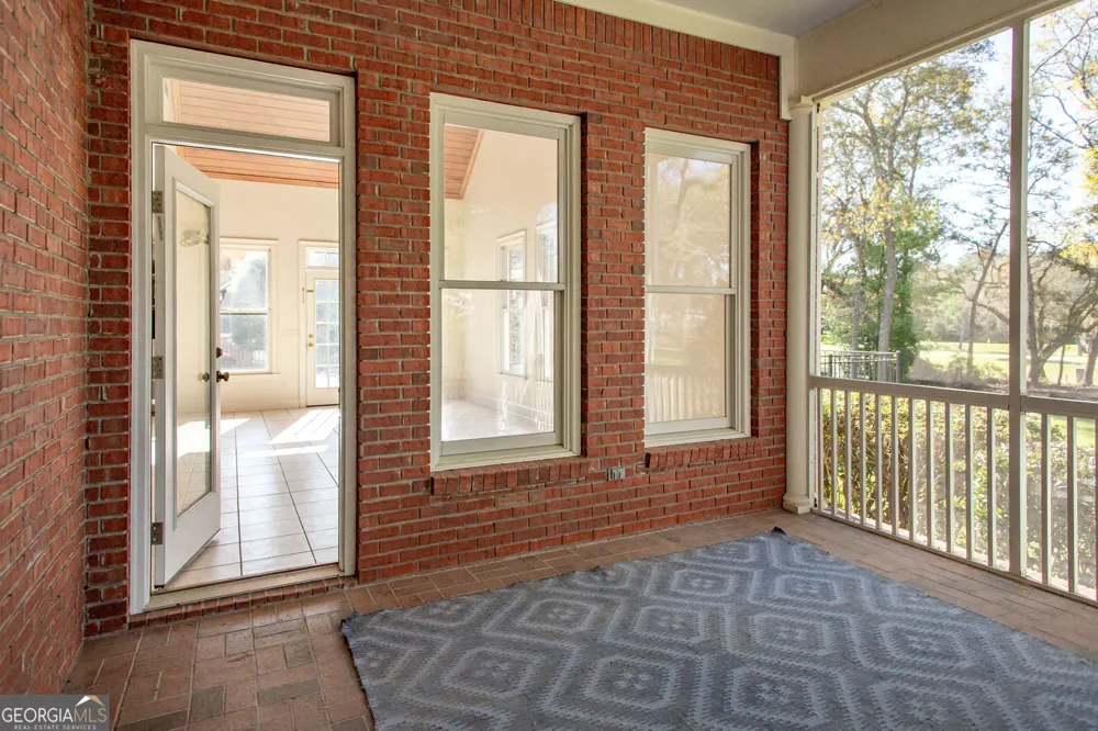 1473 N River Oaks DR Blackshear, GA 31516