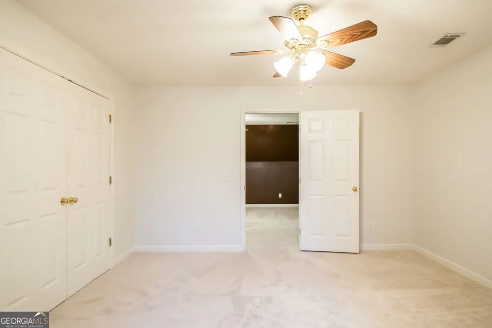 1473 N River Oaks DR Blackshear, GA 31516