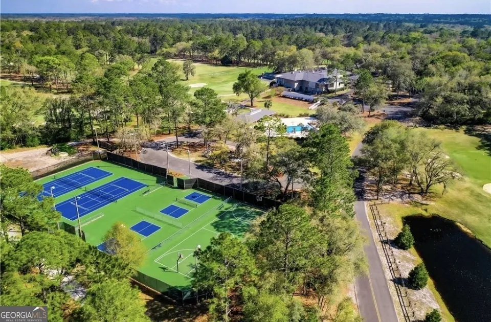1473 N River Oaks DR Blackshear, GA 31516