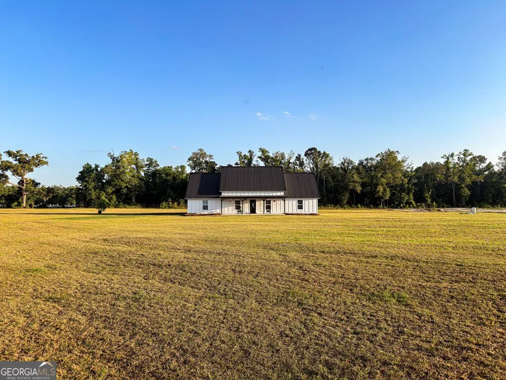 190 E Burnt Church RD Lakeland, GA 31635