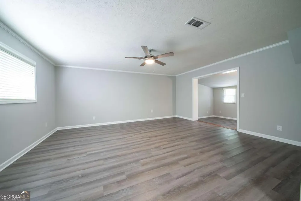 6040 Luna DR Columbus, GA 31907