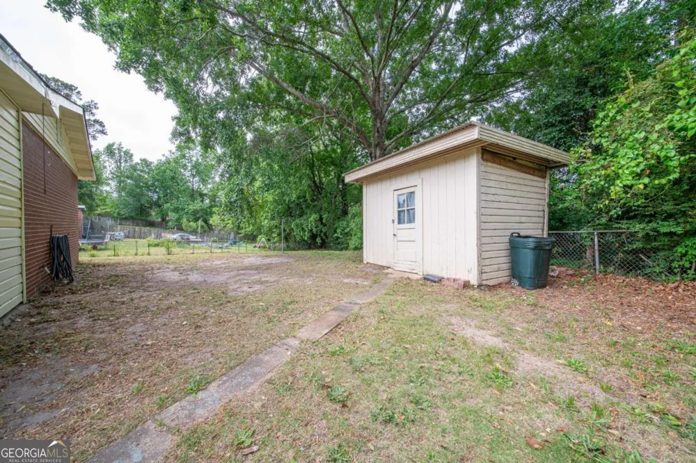 6040 Luna DR Columbus, GA 31907