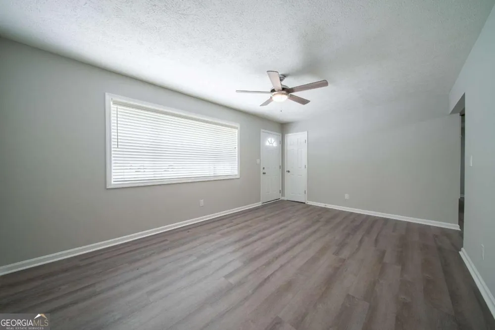 6040 Luna DR Columbus, GA 31907