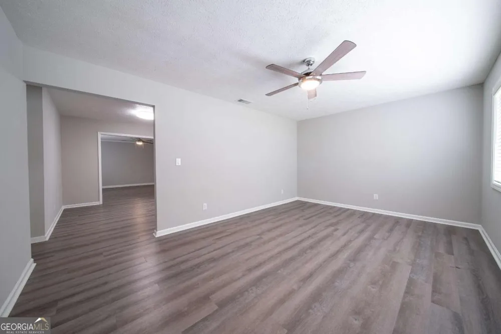 6040 Luna DR Columbus, GA 31907