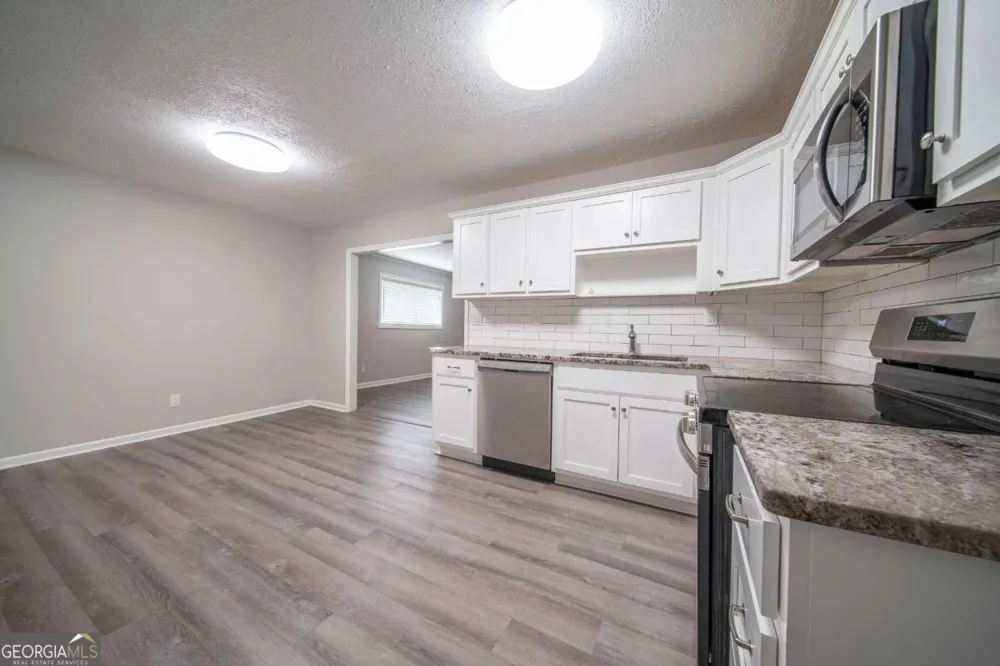6040 Luna DR Columbus, GA 31907
