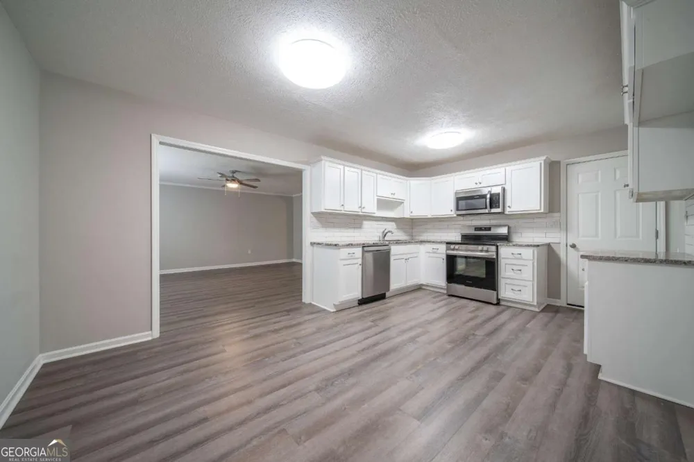 6040 Luna DR Columbus, GA 31907