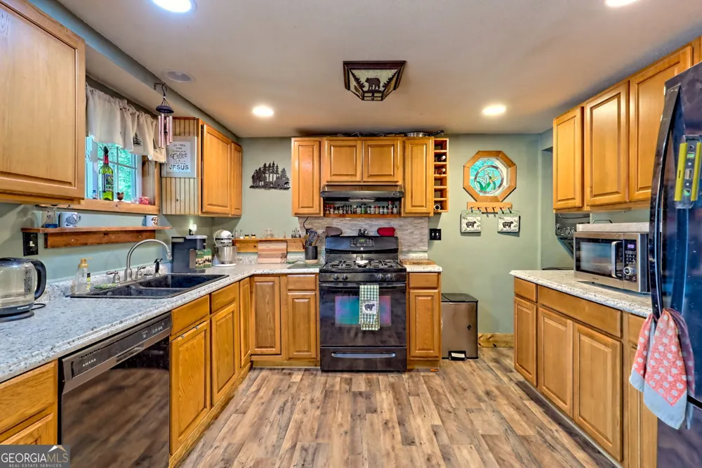 371 Wilderness Lake DR Murphy, NC 28906