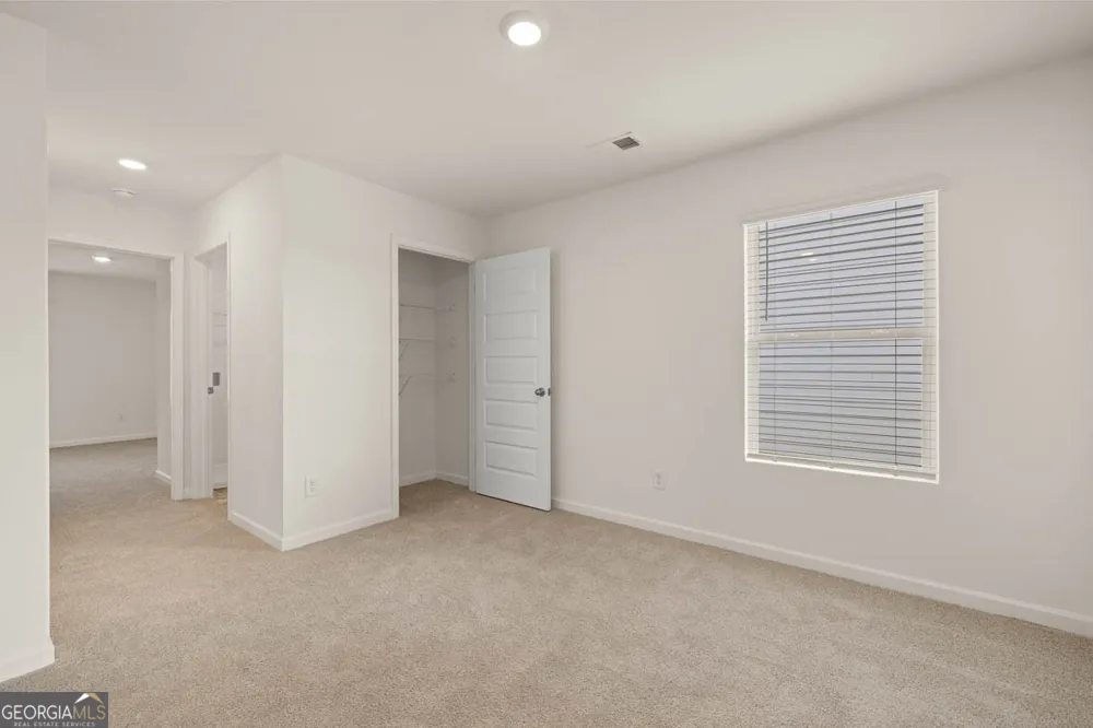 11993 Aukerman WAY Hampton, GA 30228
