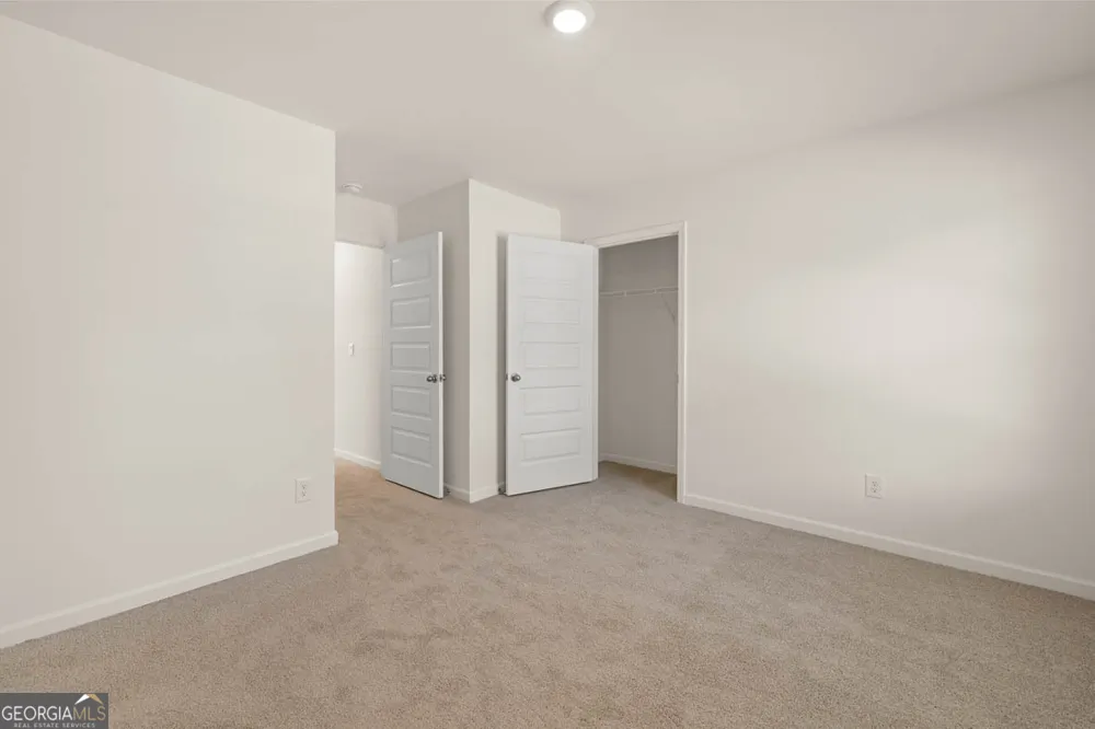 11993 Aukerman WAY Hampton, GA 30228