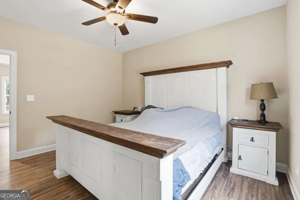 64 Bradley TRL Kingston, GA 30145