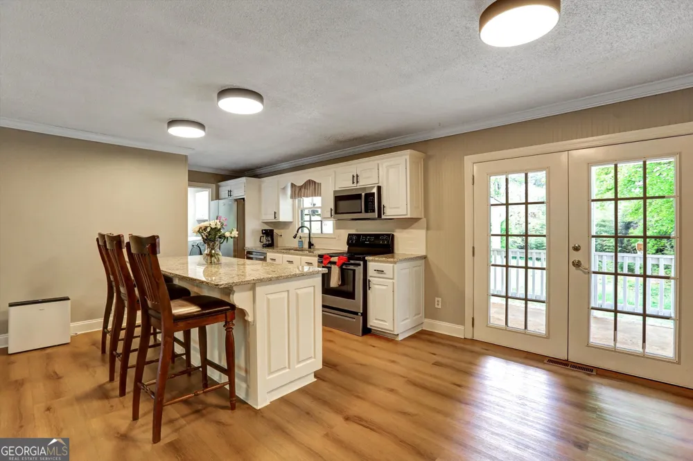 1095 Athens RD Winterville, GA 30683