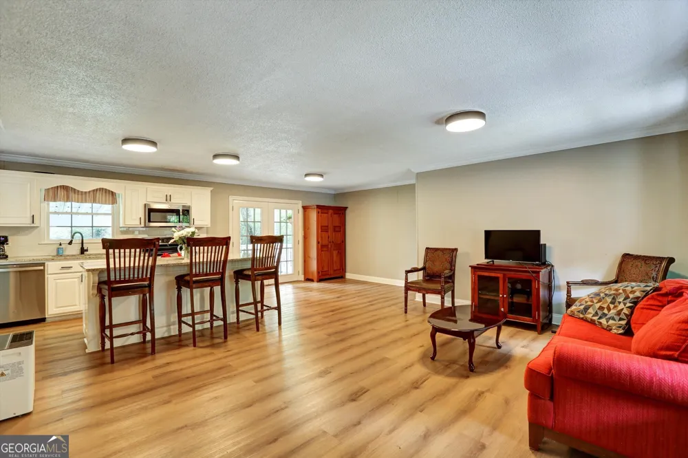 1095 Athens RD Winterville, GA 30683