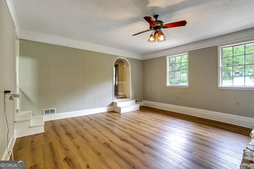 1095 Athens RD Winterville, GA 30683