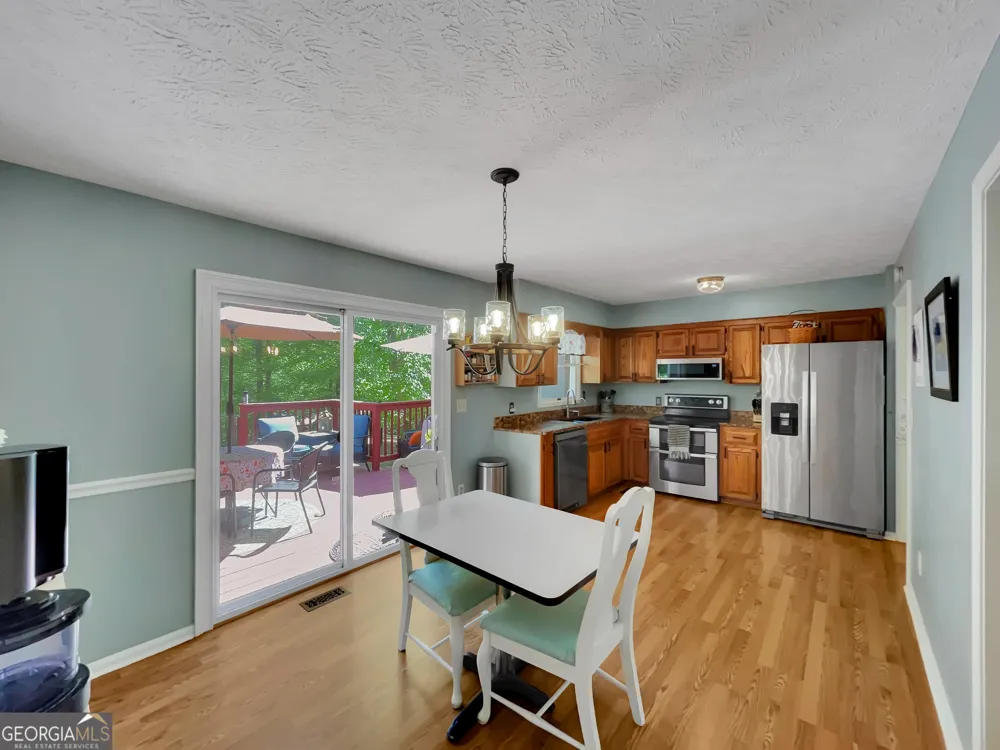 298 Hudson River DR Commerce, GA 30530