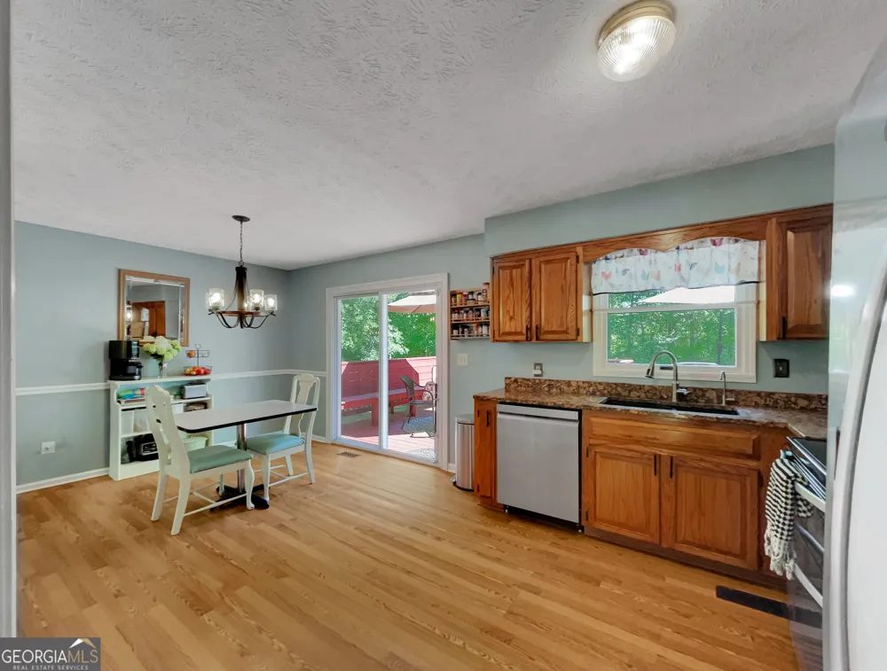 298 Hudson River DR Commerce, GA 30530