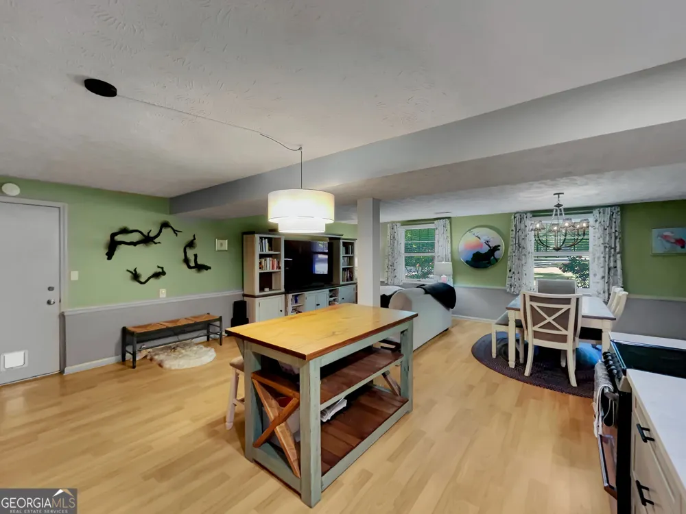 298 Hudson River DR Commerce, GA 30530