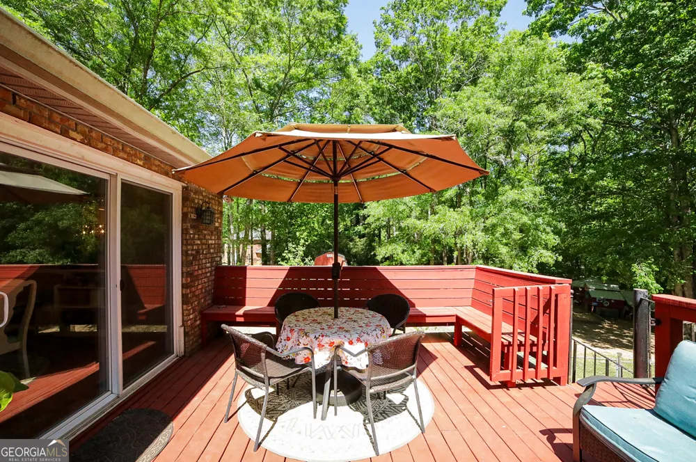 298 Hudson River DR Commerce, GA 30530