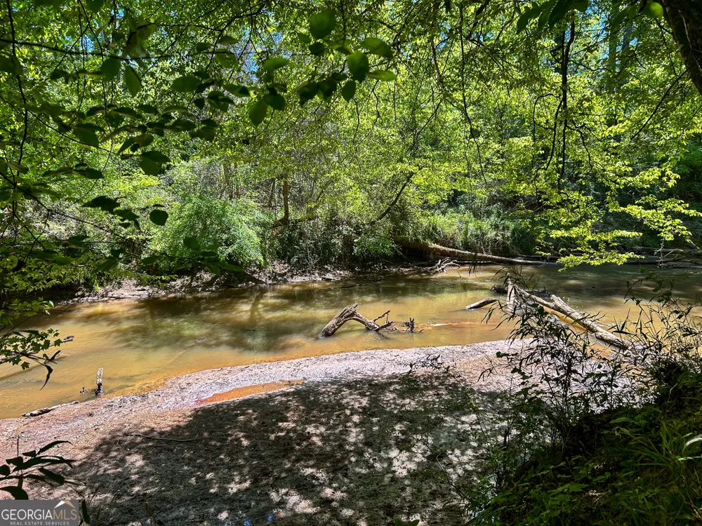298 Hudson River DR Commerce, GA 30530