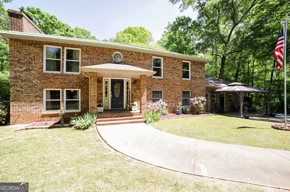 298 Hudson River DR Commerce, GA 30530