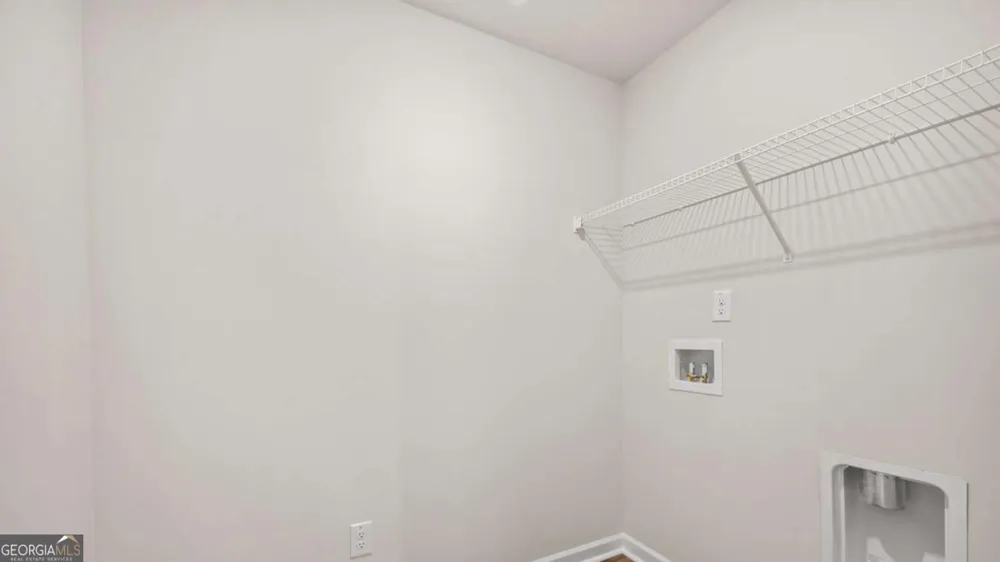 201 Defilippe DR Statham, GA 30666