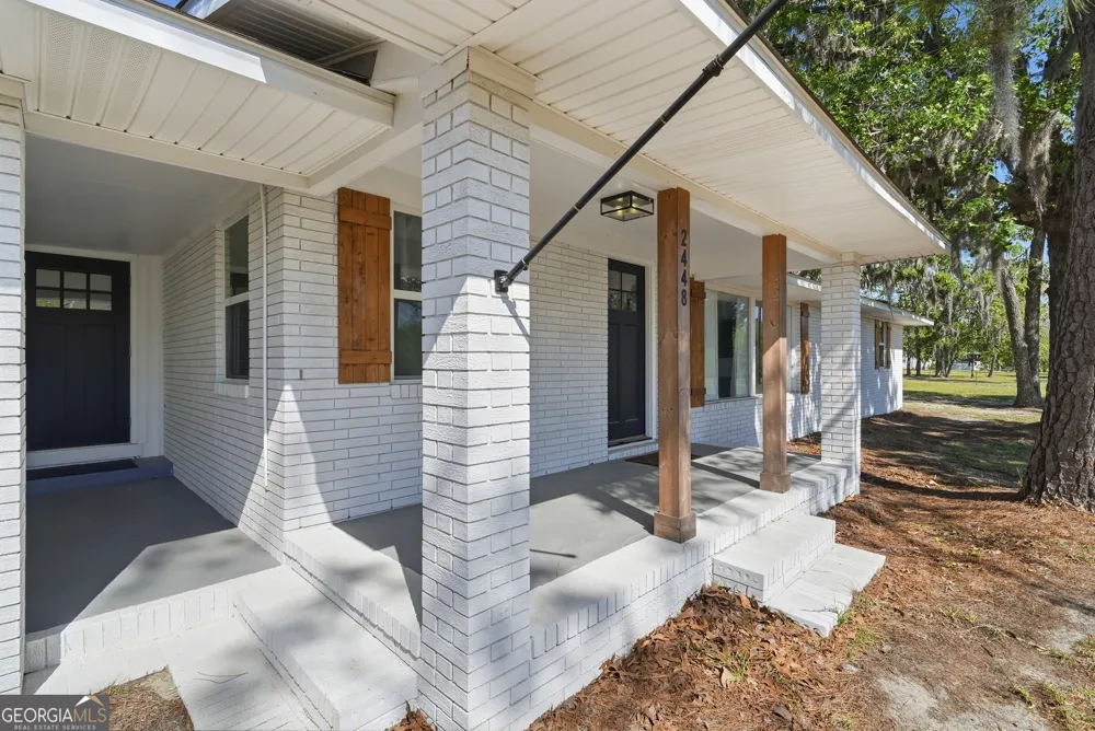 2448 Ware ST Blackshear, GA 31516