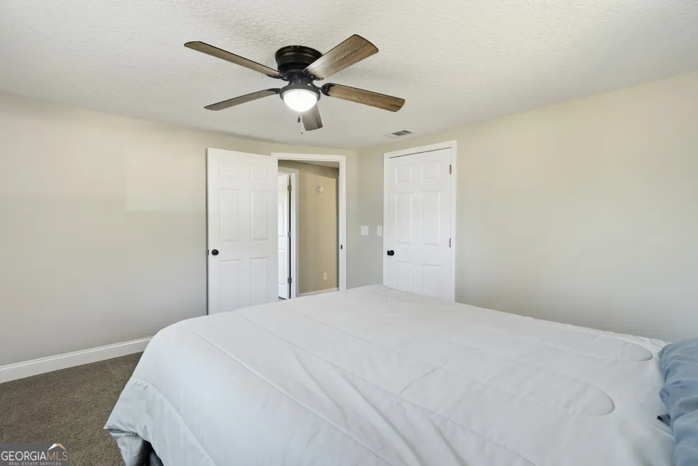 2448 Ware ST Blackshear, GA 31516