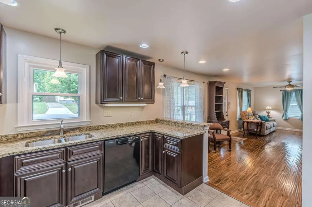 224 Birch ST Hapeville, GA 30354