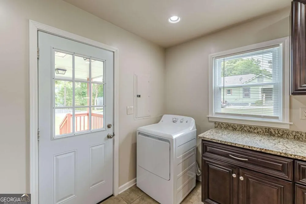224 Birch ST Hapeville, GA 30354
