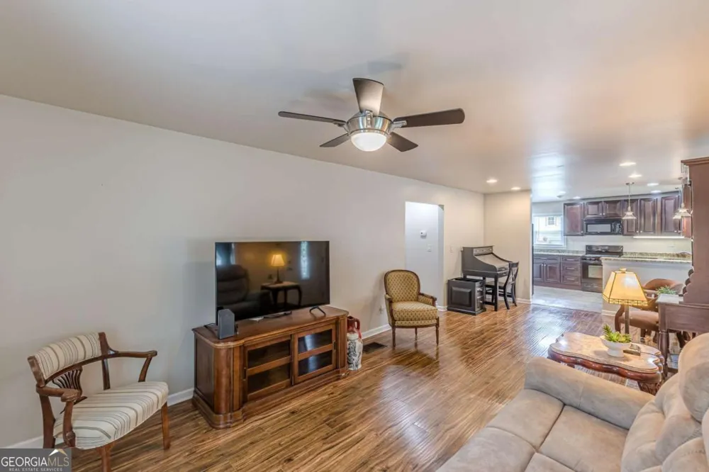 224 Birch ST Hapeville, GA 30354