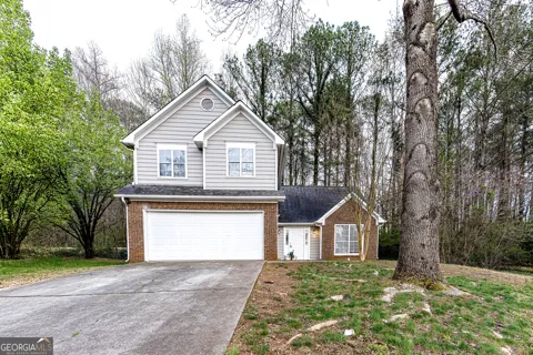 3821 Rex Mill SQ