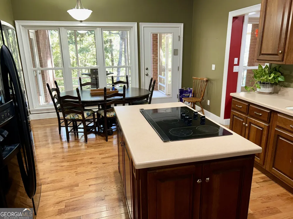 518 Fambrough DR Elberton, GA 30635