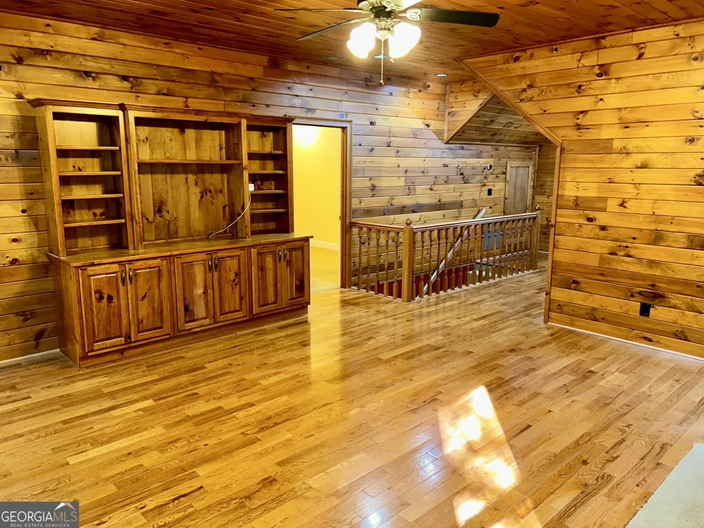 518 Fambrough DR Elberton, GA 30635