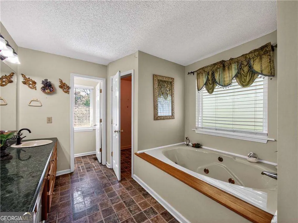 41 Terrace CT Chatsworth, GA 30705
