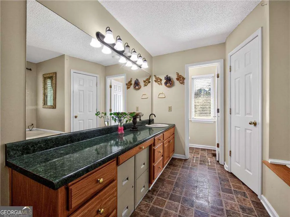 41 Terrace CT Chatsworth, GA 30705