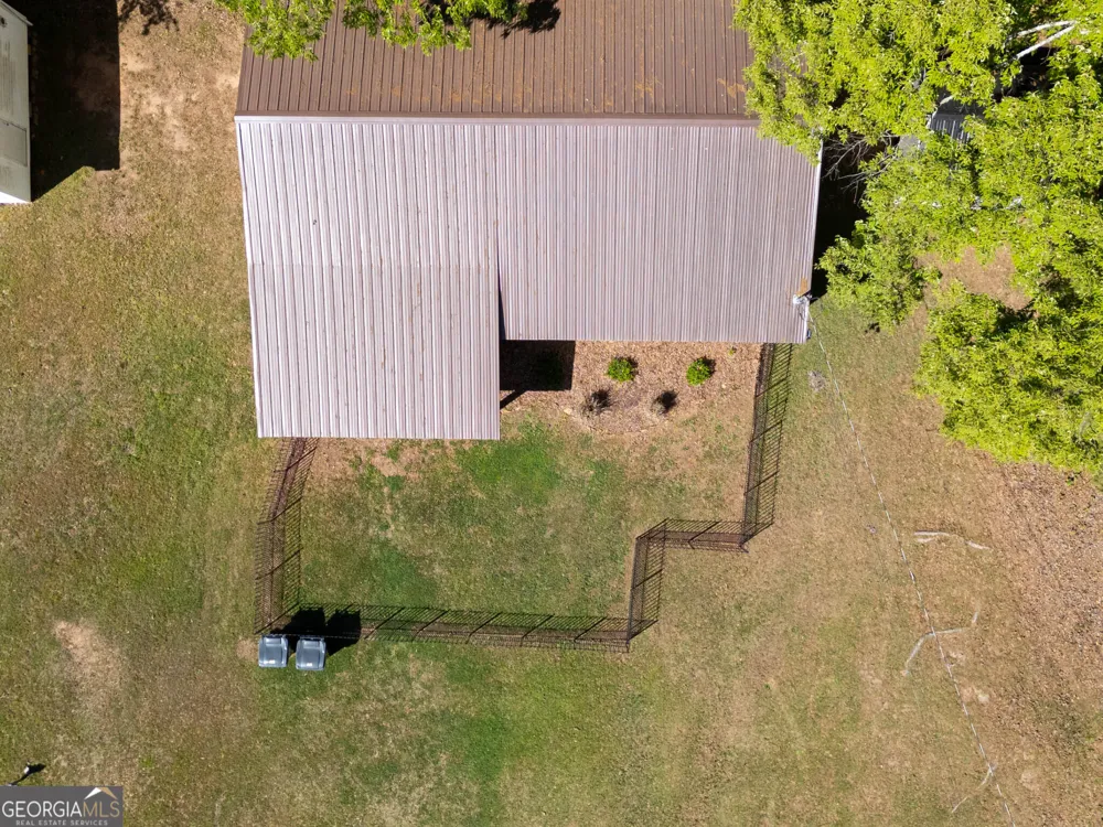 202 Forest CIR Hartwell, GA 30643