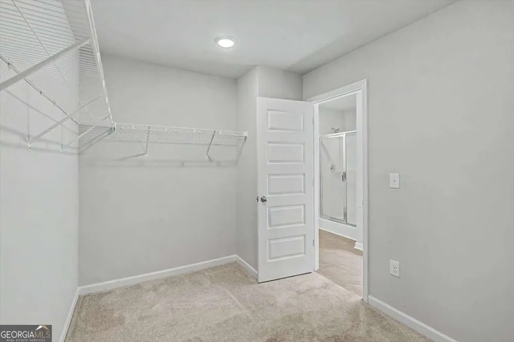 212 Mcginnis CIR Calhoun, GA 30701