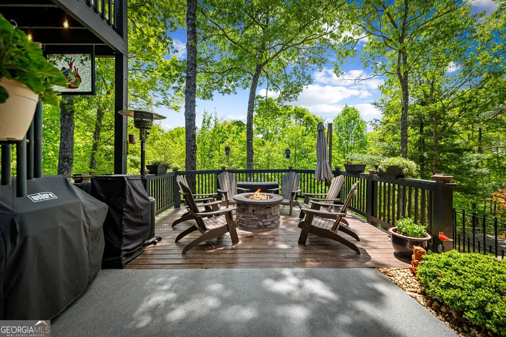 940 Knollwood RD Mineral Bluff, GA 30559