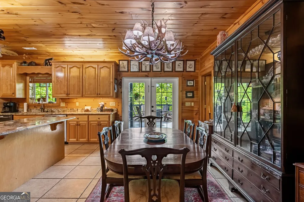 940 Knollwood RD Mineral Bluff, GA 30559