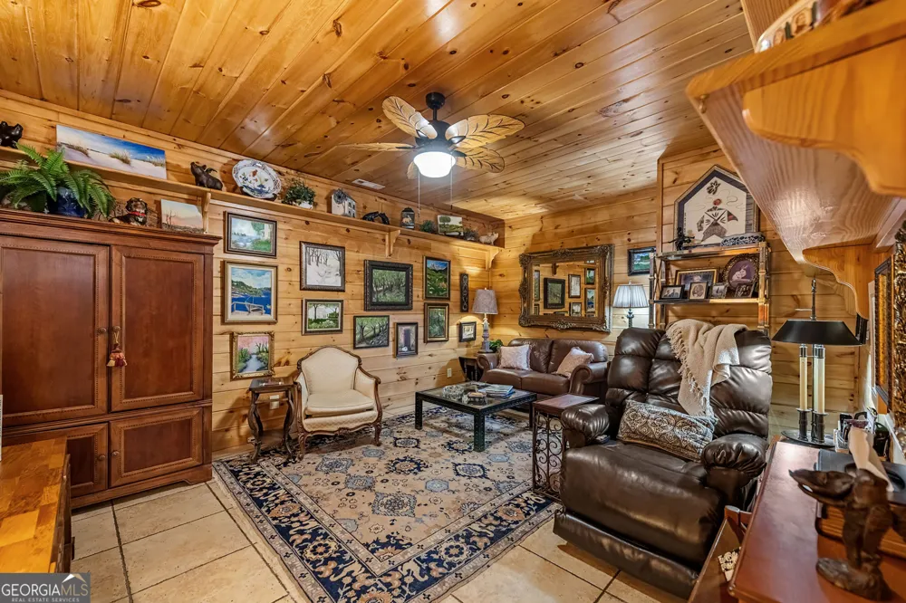 940 Knollwood RD Mineral Bluff, GA 30559