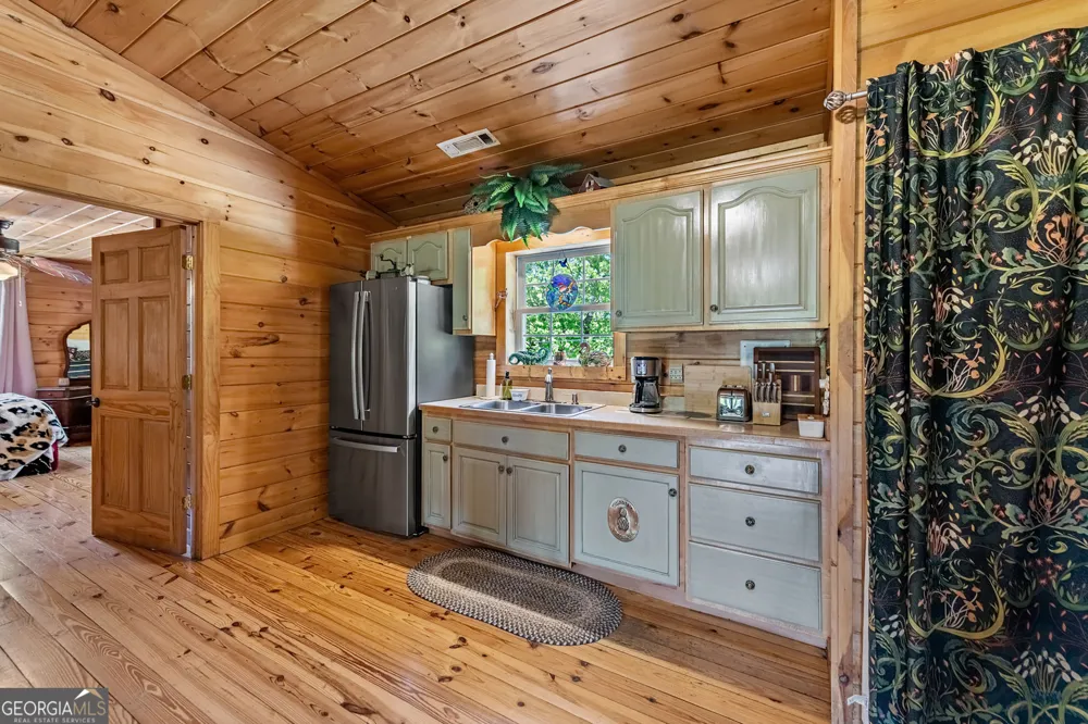 940 Knollwood RD Mineral Bluff, GA 30559