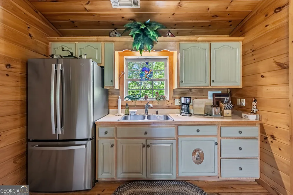 940 Knollwood RD Mineral Bluff, GA 30559