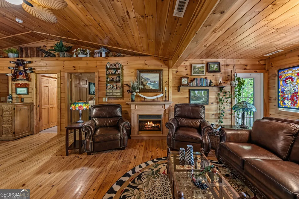 940 Knollwood RD Mineral Bluff, GA 30559
