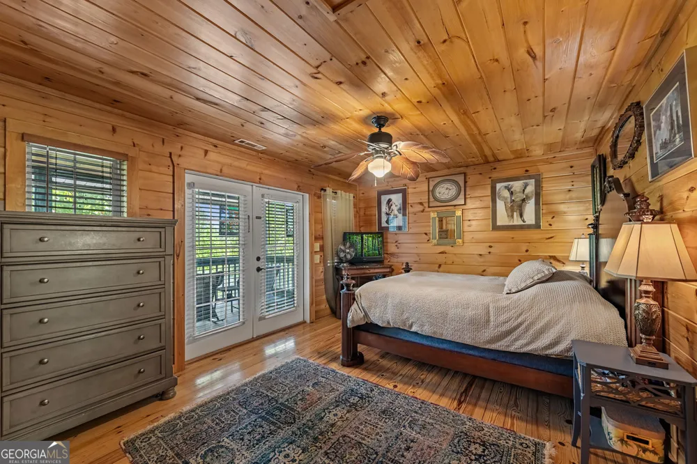 940 Knollwood RD Mineral Bluff, GA 30559