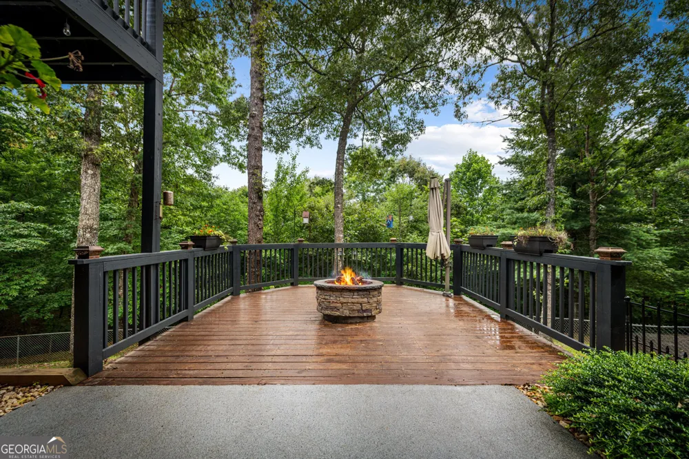 940 Knollwood RD Mineral Bluff, GA 30559