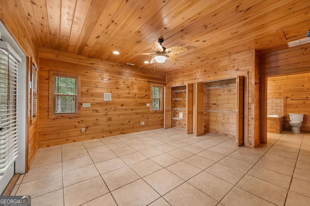 940 Knollwood RD Mineral Bluff, GA 30559