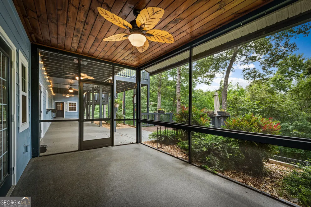 940 Knollwood RD Mineral Bluff, GA 30559