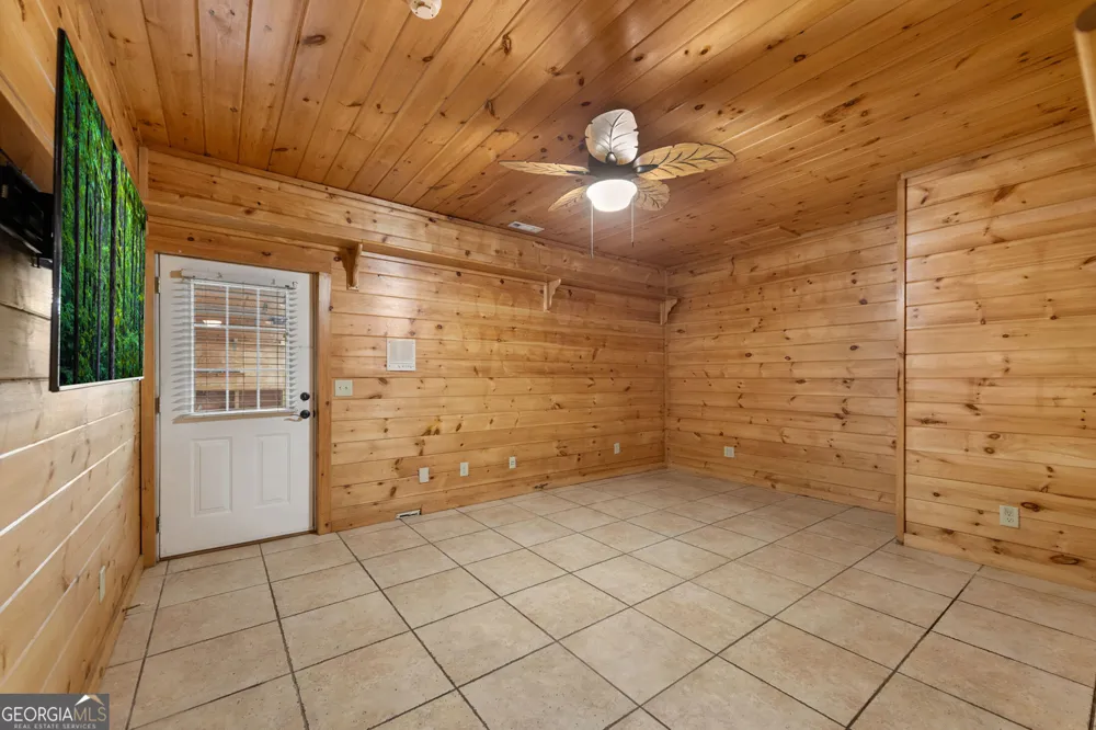 940 Knollwood RD Mineral Bluff, GA 30559