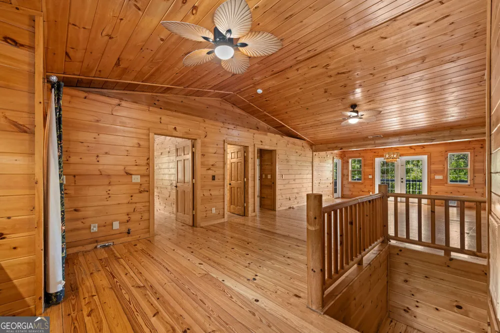 940 Knollwood RD Mineral Bluff, GA 30559
