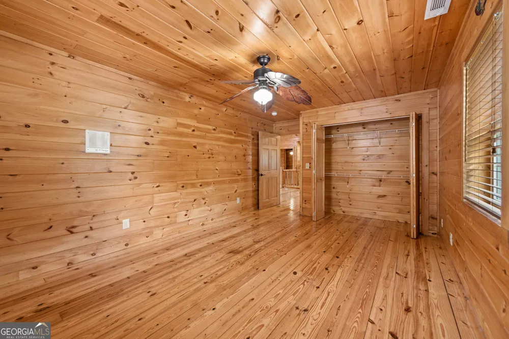 940 Knollwood RD Mineral Bluff, GA 30559